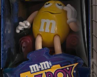 M&M Dispenser