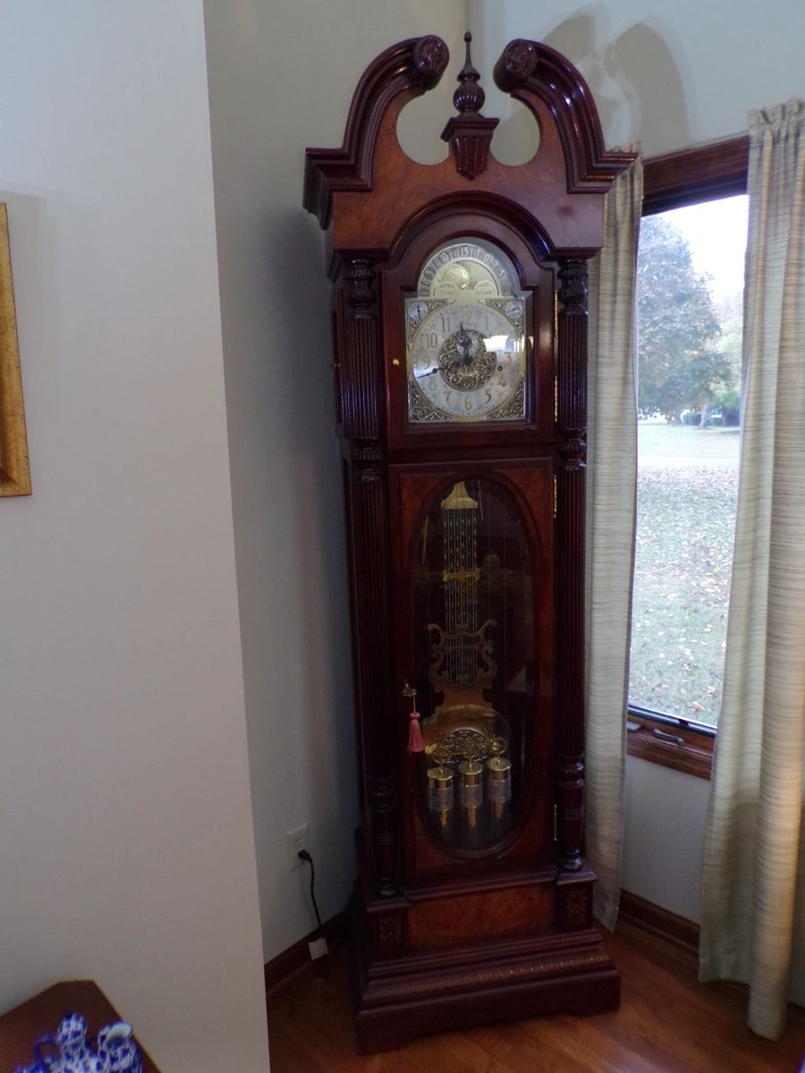 Howard miller  clock