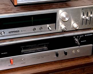 Pioneer 8 Track Player / Panasonic Tuner