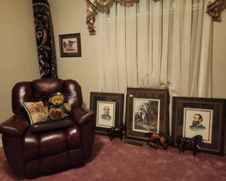Jeep cherries / mahogany colored leather puffy recliner.
Confederate decor General Lee and General Grant individual printed portraits
Leather wrapped horses