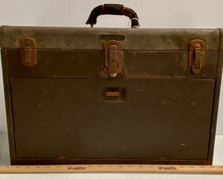 VINTAGE KENNEDY MACHINIST TOOL BOX & CONTENTS