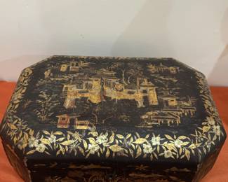 Laquer sewing box 