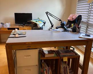 Quilt/craft desk