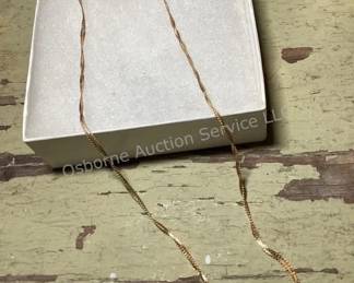 Twisted gold necklace