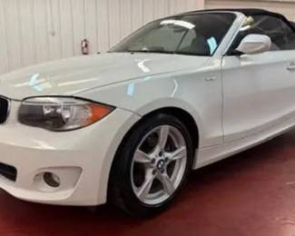 Yes… there’s a car in this sale🤪