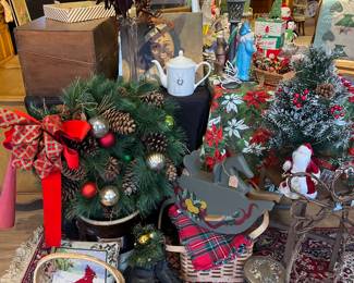 More Christmas coming in everyday