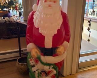 1968 Empire Santa w/green sack 46" Tall 