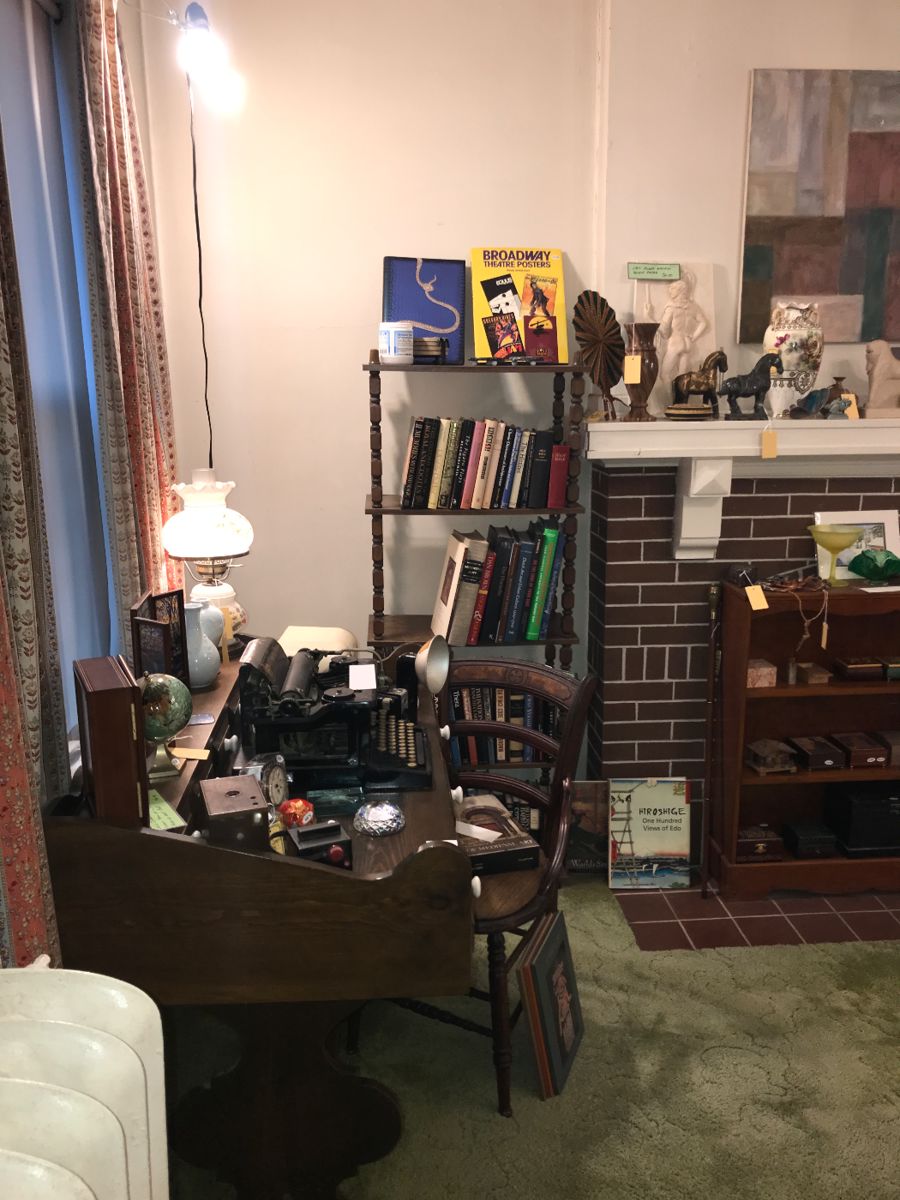 4910 Unit ~ Items Located In The living Room