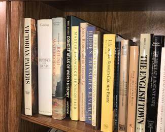 4912 Unit ~ Items Located In The Living Room