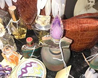 Items Located In The 4912 A 1st Bedroom