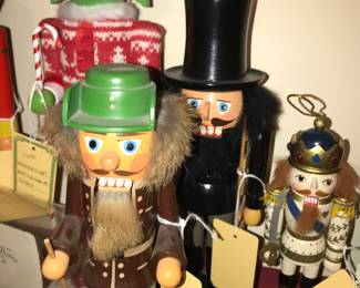 4912 Unit ~ Items Located In The Bed Room