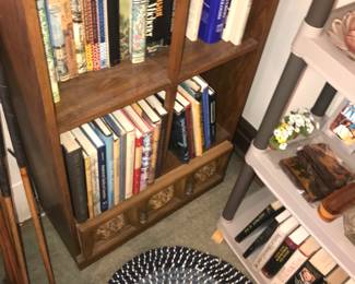 Items Located In The 4912 A Dining Room