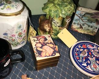 4910 Unit ~ Items Located In The Bed Room