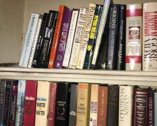 Items Located In The 4912 A 3rd Bedroom