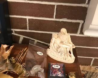 4910 Unit ~ Items Located In The living Room