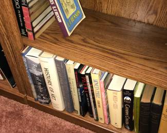 4912 Unit ~ Items Located In The Living Room