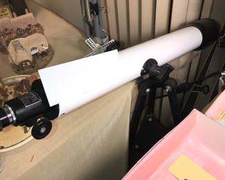 4912 Unit ~ Items Located In The Bed Room