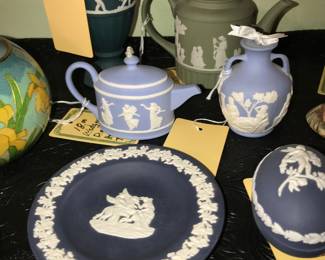 4910 Unit ~ Items Located In The Bed Room