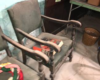 4912 A Items Located In The Basement