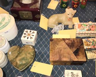 4910 Unit ~ Items Located In The Bed Room