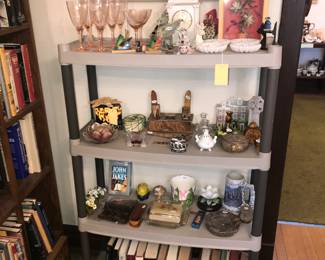 Items Located In The 4912 A Dining Room