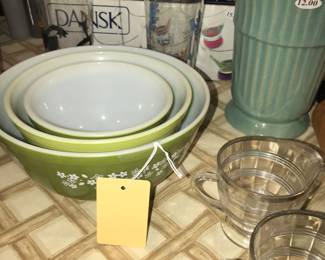 4912 Unit ~ Items Located In The Kitchen