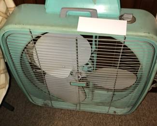 4912 Unit ~ Items Located In The Kitchen