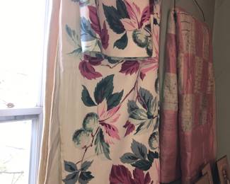 Items Located In The 4912 A 2nd Bedroom