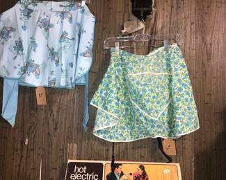 Items Located In The 4912 A Unit Kitchen