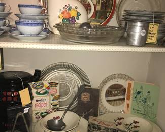 Items Located In The 4912 A Unit Kitchen