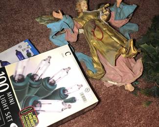 4912 Unit ~ Items Located In The Bed Room