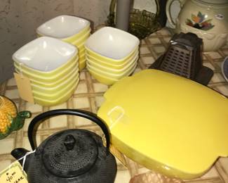 4912 Unit ~ Items Located In The Kitchen