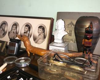 Items Located In The 4912 A 2nd Bedroom