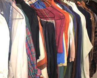 Items Located In The 4912 A Unit Hallway & Closet