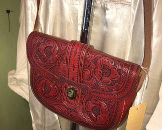 Items Located In The 4912 A 1st Bedroom