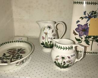 4912 Unit ~ Items Located In The Kitchen