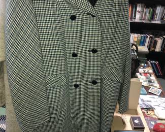 Items Located In The 4912 A 3rd Bedroom