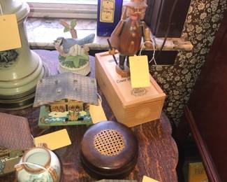 Items Located In The 4912 A Dining Room