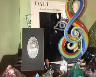 Items Located In The 4912 A 1st Bedroom