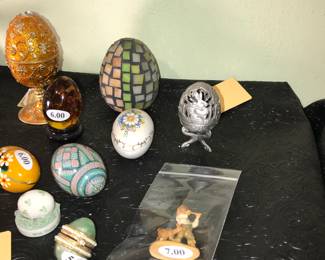 4910 Unit ~ Items Located In The Bed Room