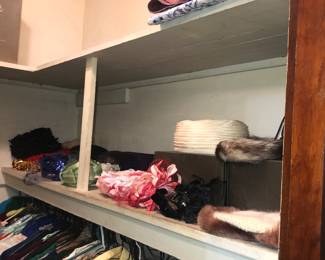Items Located In The 4912 A Hallway & Closet