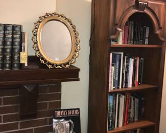 4912 Unit ~ Items Located In The Living Room