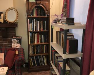 4912 Unit ~ Items Located In The Living Room