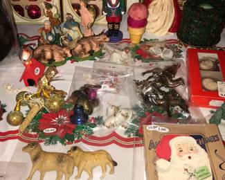 4912 Unit ~ Items Located In The Bed Room