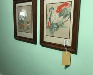 4912 Unit ~ Items Located In The Hallway