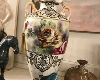 4910 Unit ~ Items Located In The living Room