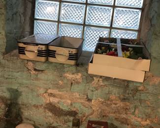 4912 A Items Located In The Basement