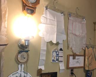 Items Located In The 4912 A Unit Kitchen