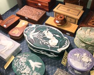 4910 Unit ~ Items Located In The Bed Room