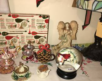 4912 Unit ~ Items Located In The Bed Room